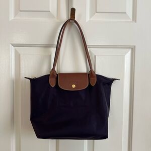 Longchamp Medium Le Pliage Nylon Shoulder Tote